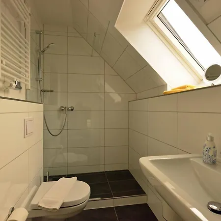 Weinert 3*